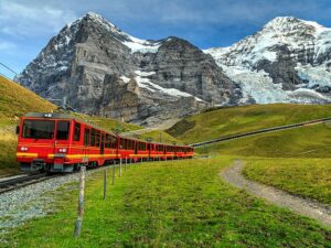 SUIZA. LINEA FERREA