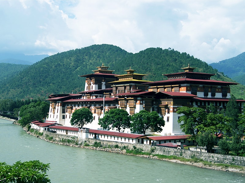 Bután. Partipar en una ceremonia privada de meditación budista
