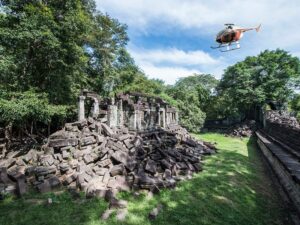 Aterrizar en helicóptero en los remotos templos de Banteay Chhmar