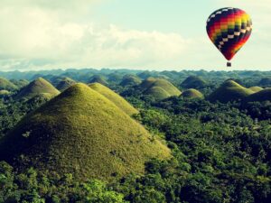 Recorrer las Colinas de Chocolate de Bohol