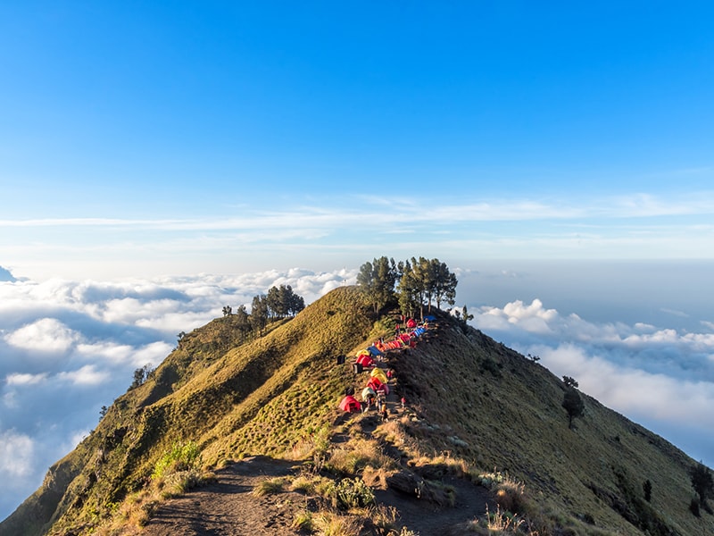 Indonesia. Trekking por el segundo volcán más alto de Indonesia